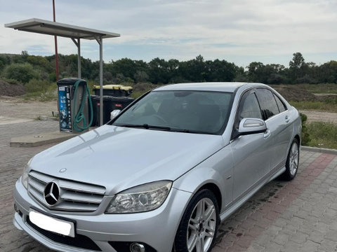 Chedere Mercedes C-Class W204 2008 berlina 2.2
