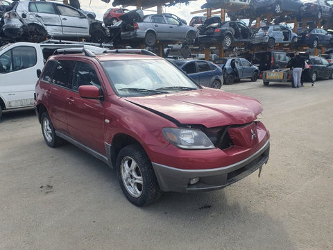 Chedere Mitsubishi Outlander 2005 4x4 2.0 benzina