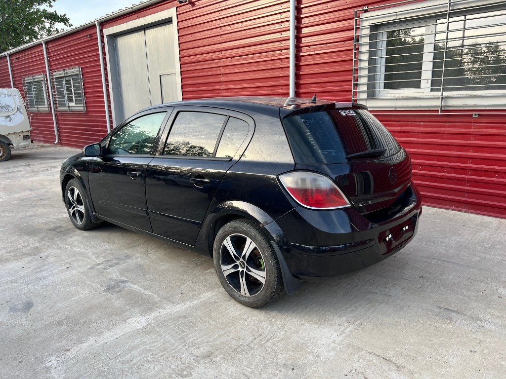 Chedere Opel Astra H 2006 HATCHBACK 1.7 