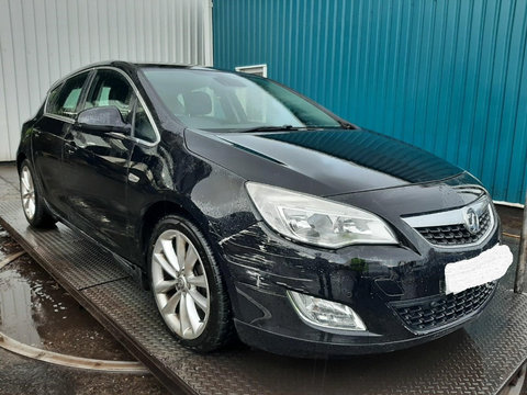 Chedere Opel Astra J 2011 Hatchback 1.4 TI