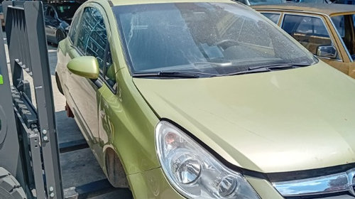 Chedere Opel Corsa D 2008 COUPE 1,2