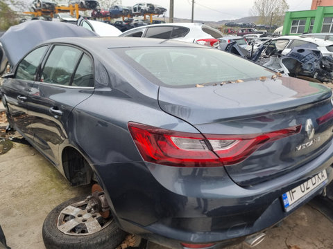Chedere Renault Megane 4 2020 berlina 1.3 tce H5H470