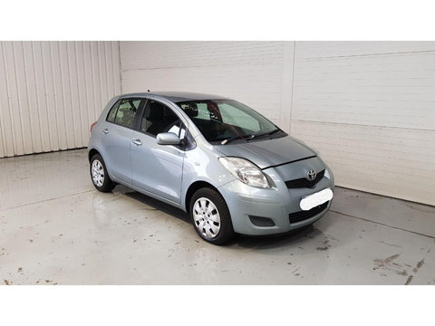 Chedere Toyota Yaris 2009 HATCHBACK 1.4 d4D