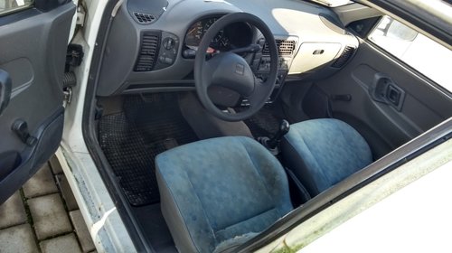 Chedere Volkswagen Caddy 2001 1,9 1,9