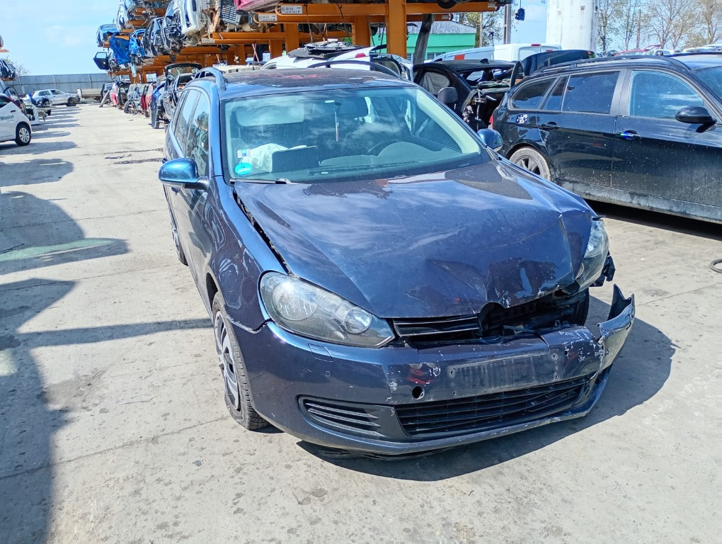 Chedere Volkswagen Golf 6 2011 break 1.6 tdi CAYC