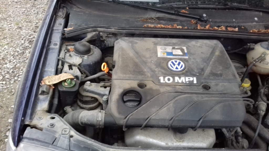 Chedere Volkswagen Polo 6N 2001 Hatchback Benzina