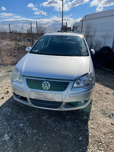 Chedere Volkswagen Polo 9N 2007 hatchback 1.4