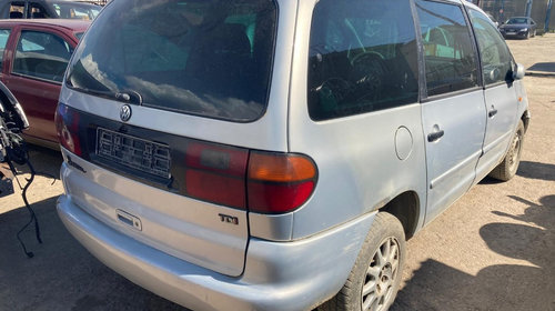 Chedere Volkswagen Sharan 1997 VAN 1.9 T