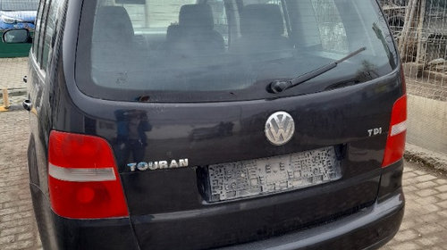 Chedere Volkswagen Touran 2005 monovolum