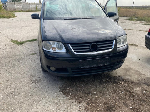 Chedere Volkswagen Touran 2006 family 2.0