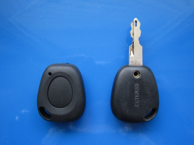 Cheie cu telecomanda Renault 1but 4D-64 SECOND