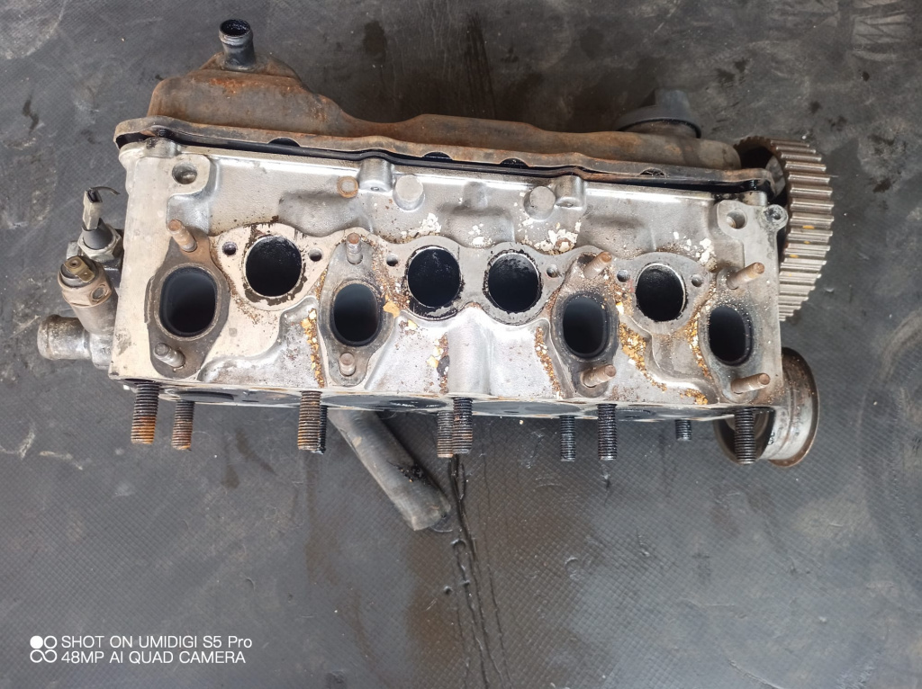 Chiulasa , CHIULASA cu Injectoare Audi 80 Tip 81 VW Caddy /Golf 1/Cabriolet 1.5/1.6l