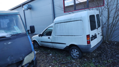 Chiulasa Ford Courier 2002 Diesel 1,8