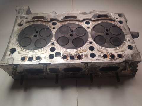 Chiulasa motor V6 TDI dreapta 059354DS Audi Porsche Volkswagen