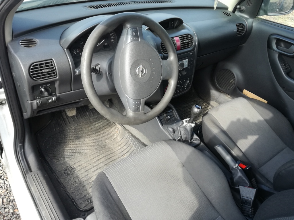 Chiulasa Opel Corsa C 2005 berlina 1.3 C