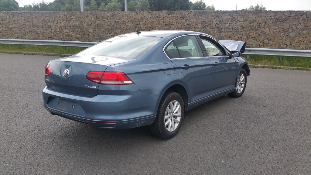 Chiulasa Volkswagen Passat B8 2016 limuz