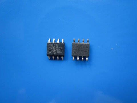 Circuit 93LC86 SOP8