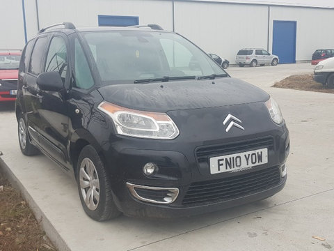 Citroen C3 Picasso din 2010, motor 1,6 hdi, tip 9HX