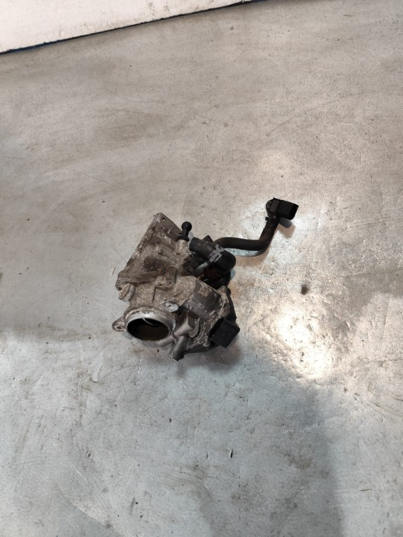 Clapeta acceleratie 04L128063P Golf 7 Break Model 2014 2.0 Diesel
