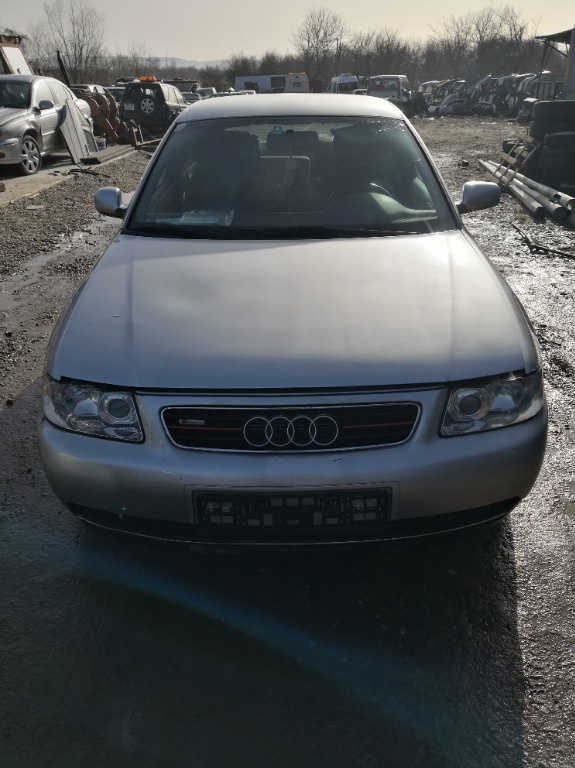 Clapeta acceleratie Audi A3 8L 2000 Hatchback 1.6