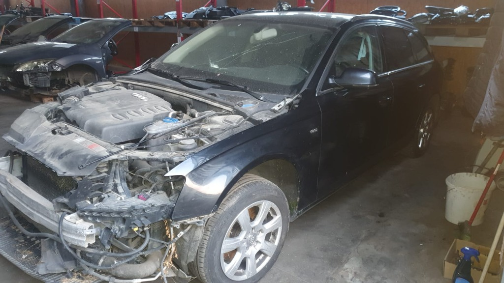 Clapeta acceleratie Audi A4 B8 2.0 TDI 2009 - 2013