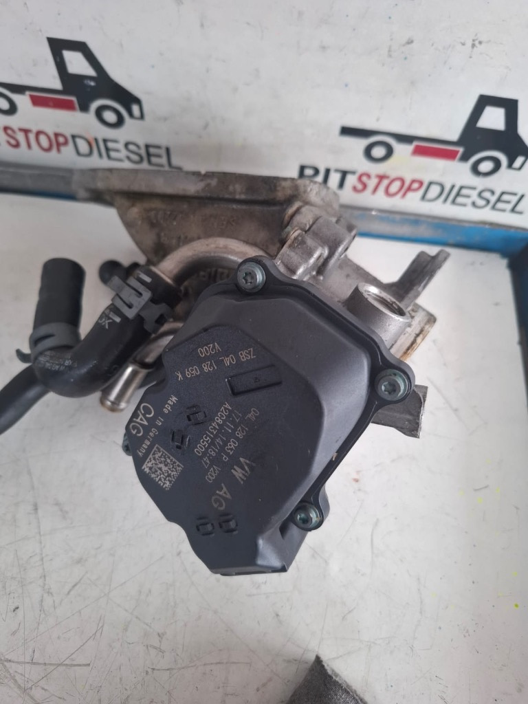 Clapeta acceleratie audi A6 golf 7 seat leon skoda octavia 3 04l128063p 04l128059k 2011-2018