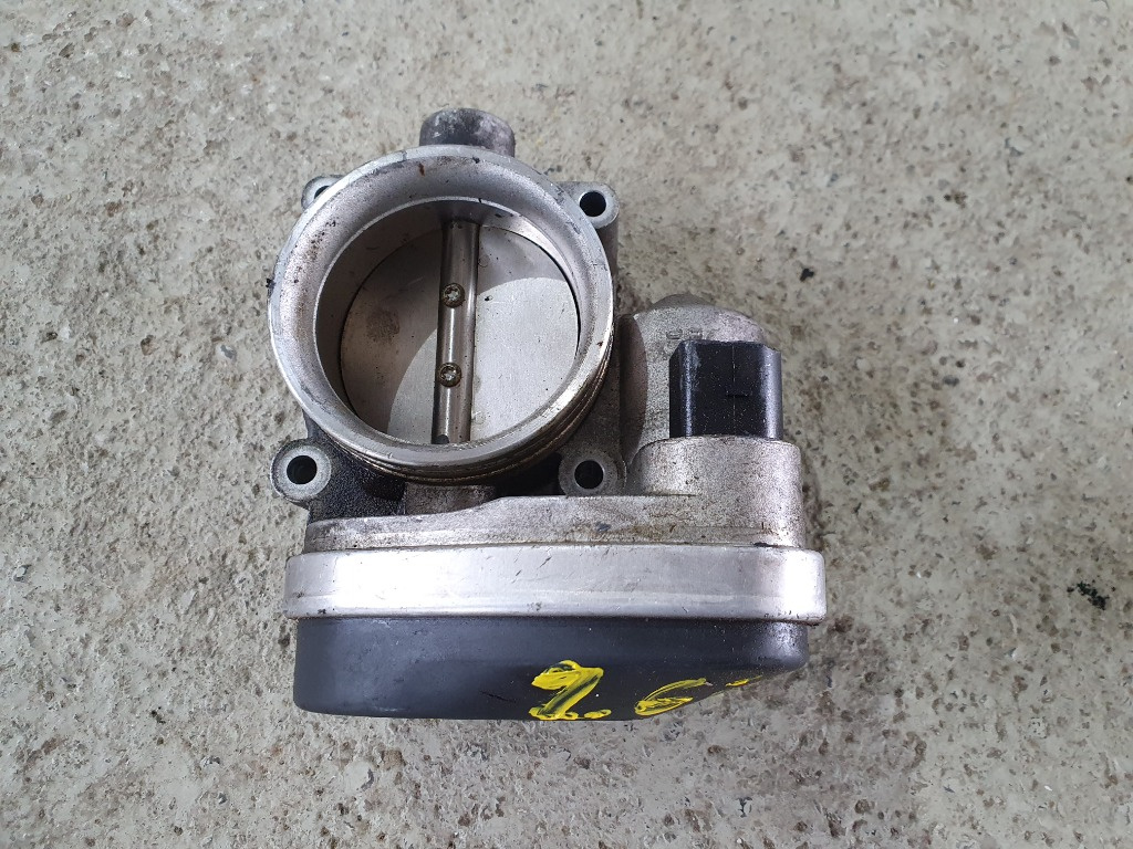 Clapeta acceleratie Bmw 1 (E81, E87) 1.6 b cod 1354-1439224-04