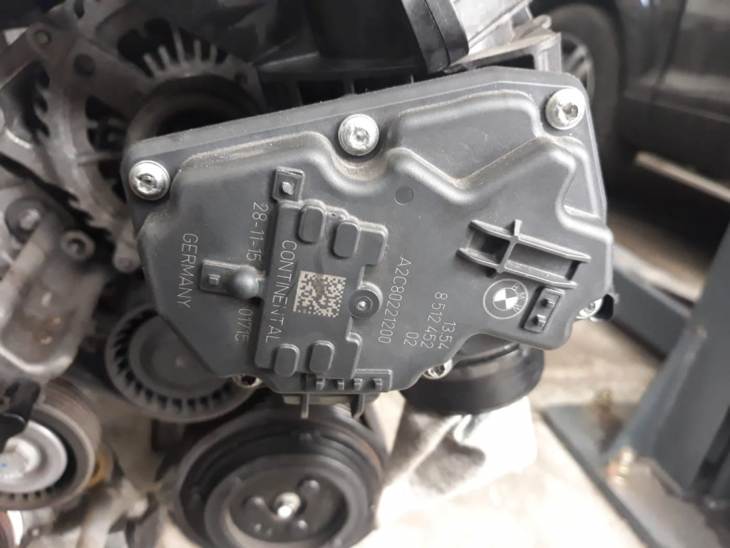 Clapeta acceleratie BMW 2 F45 Active Tourer 214d 2.0 cod piesa : 8512452
