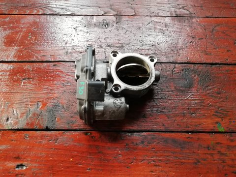 Clapeta acceleratie BMW F30 Sedan 2.0 D 143 cai motor N47D20C cod 7810752 an 2013 2014 2015