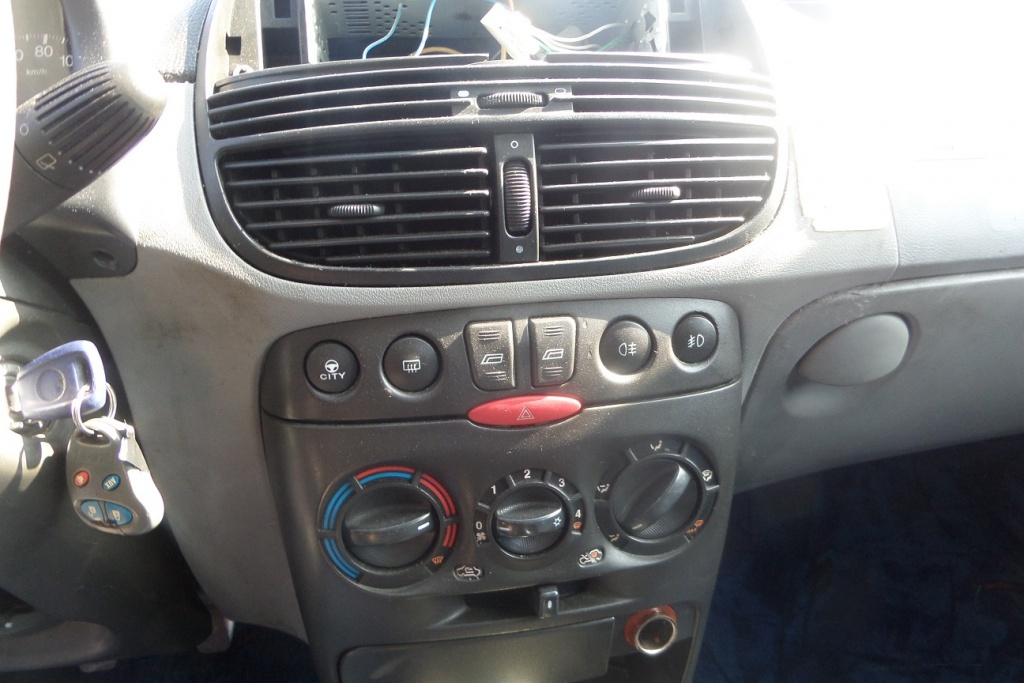 Clapeta acceleratie Fiat Punto 2000 HATC