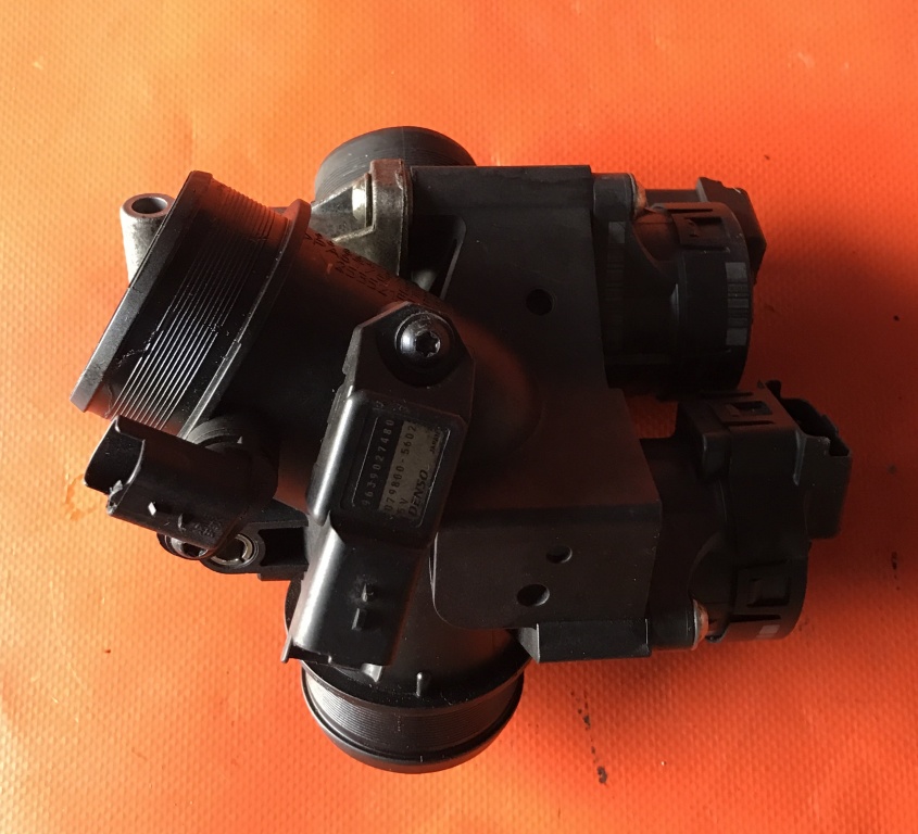 Clapeta Acceleratie Ford Focus MK2 1.6 tdci 109cp 2004-2009 Cod: 9686487880