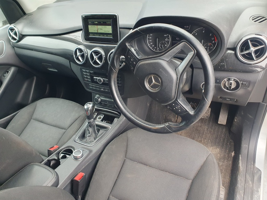 Clapeta acceleratie Mercedes B-Class W24