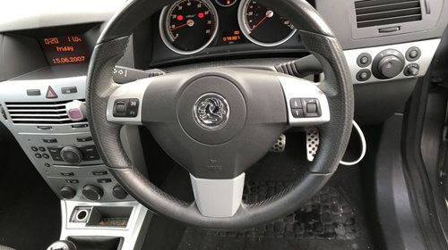 Clapeta acceleratie Opel Astra H 2007 GT