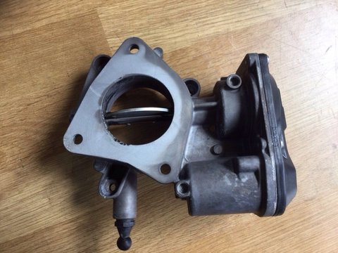 Clapeta Acceleratie Opel GM 55564164