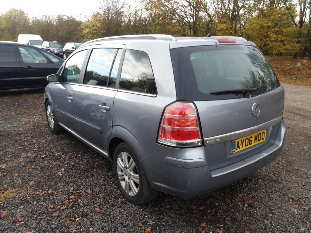 Clapeta acceleratie Opel Zafira 2006 Zaf