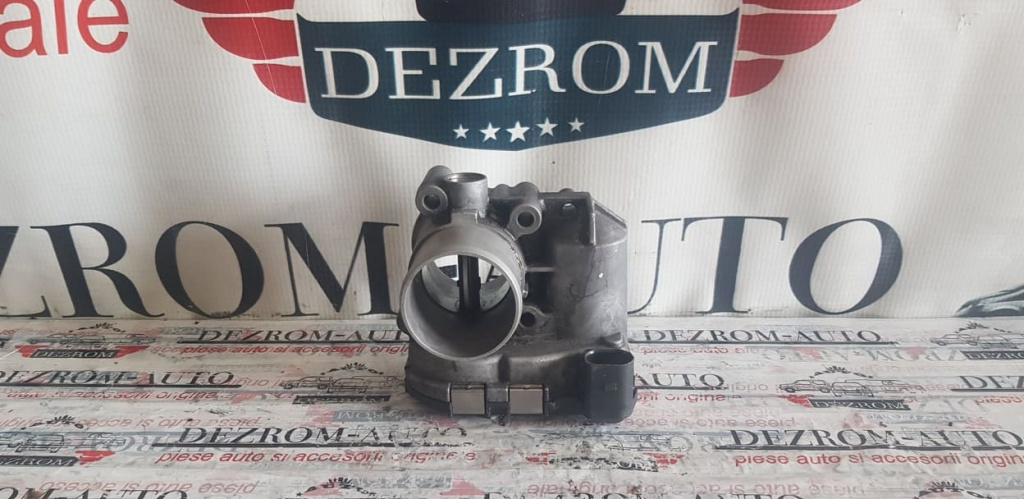 Clapeta acceleratie RENAULT Grand Scénic II (JM) 2.0 dCi 150 CP 0281002681