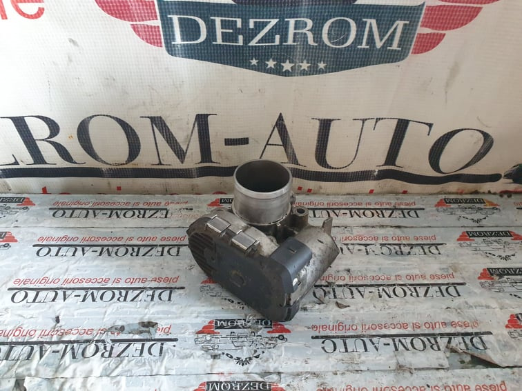Clapeta acceleratie Renault Koleos I 2.0 dCi 4x4 173cp cod piesa : 8200330810E