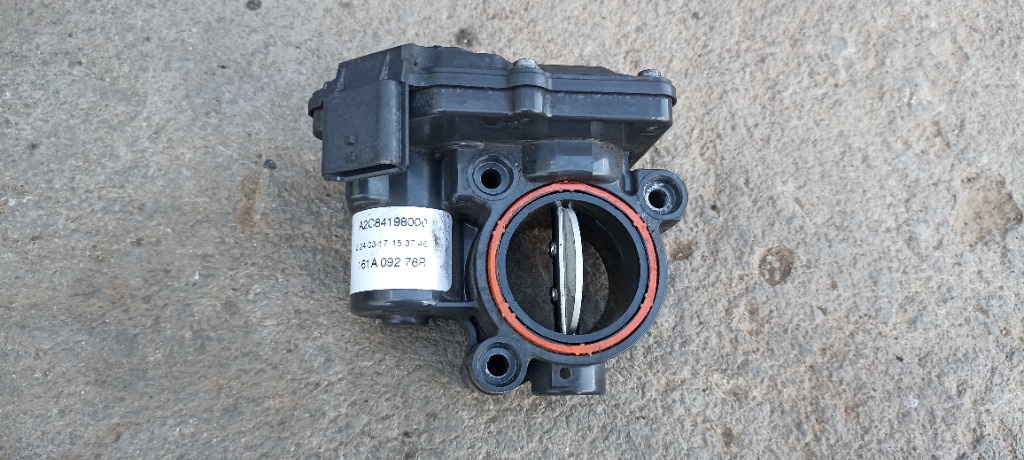 Clapeta acceleratie Renault Megane 3, 1.