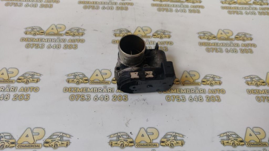 Clapeta acceleratie Renault Trafic II Van (FL) 2.0 dCi 114 CP cod: H8200330812
