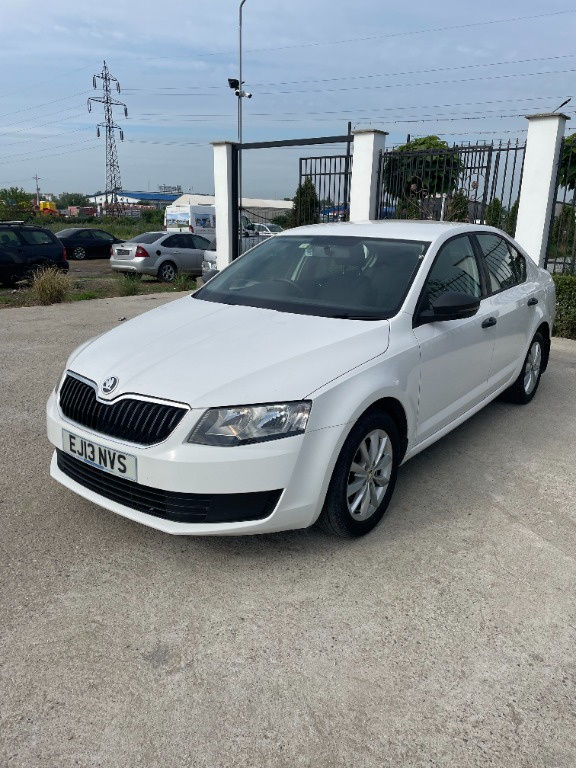 Clapeta acceleratie Skoda Octavia 3 2013