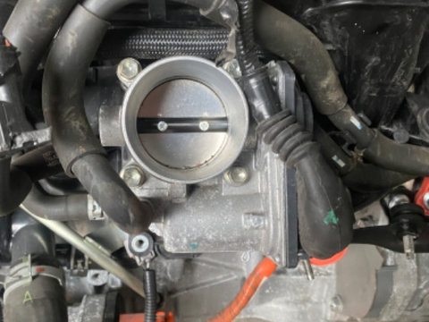 Clapeta acceleratie Toyota C-HR motor 1.8 hybrid an 2019 . Se oferă garantie