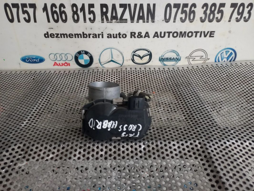 Clapeta Acceleratie Toyota Yaris Yaris Cross Prius Verso 1.5 Benzina Hybrid Motor XM15A Cod 22030-F3030 Sub 2.000 Km - Dezmembrari Arad