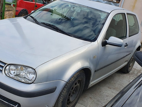 Clapeta acceleratie Volkswagen Golf 4 2000 Hatchback 1.4B