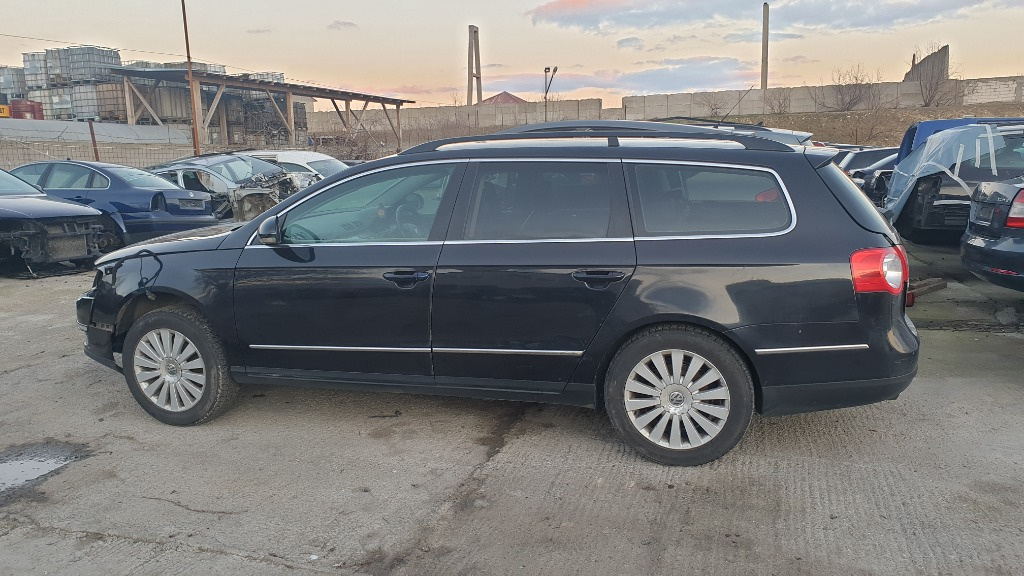 Clapeta acceleratie Volkswagen Passat B6 2008 combi 2.0 tdi