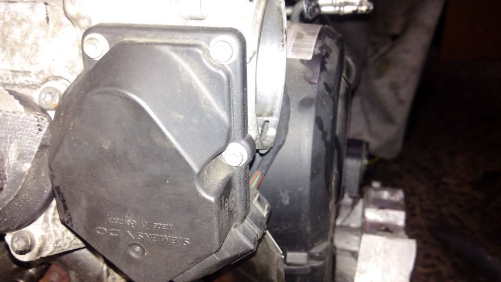 Clapeta acceleratie VW cod motor BMP, BMM BLS cod 03G 128 063 A 03G128063A
