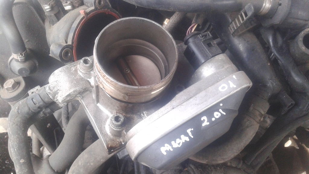 Clapeta Acceleratie VW Passat 2.0 benzina 2001 06B 133 062 L Factura /Garantie