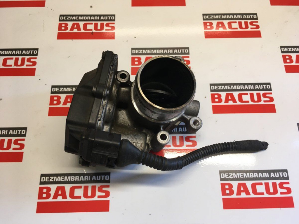 Clapeta acceleratie VW Passat B7 motor CFH cod: 03l128063k