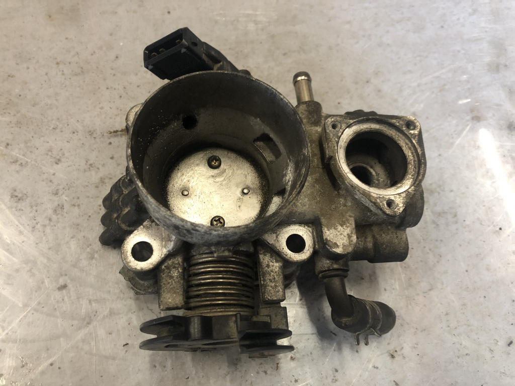 Clapteta Acceleratie Mitsubishi Pajero Pinin 1.8mpi