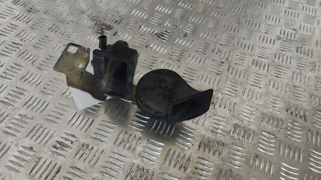 Claxoane BMW seria 5 E60 2.0 D cod motor N47D20A 1