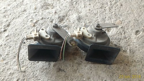 Claxon Citroen C5 I , 2001 ( set 2 buc )